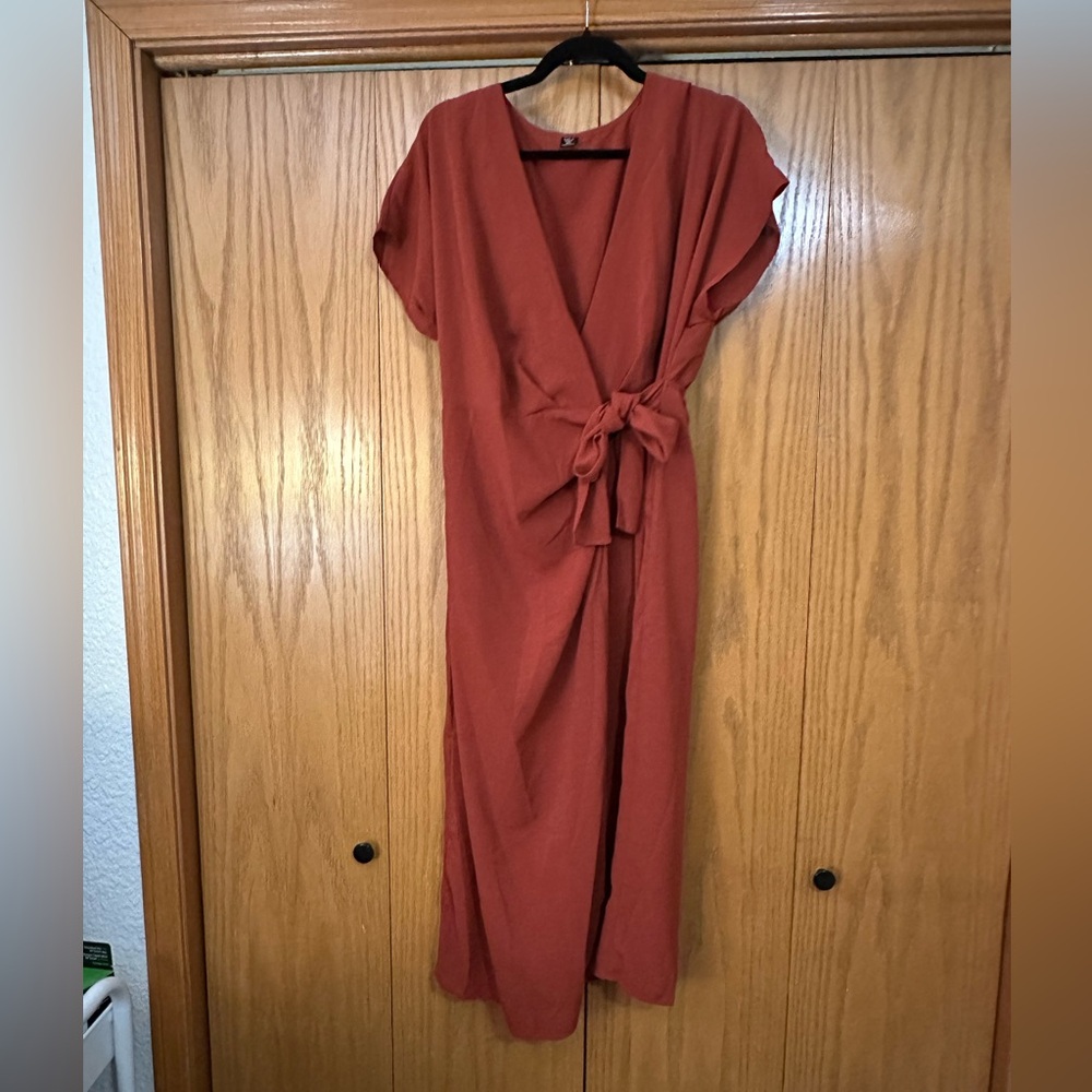 SHEIN Curve Women’s 0XL Wrap Dress